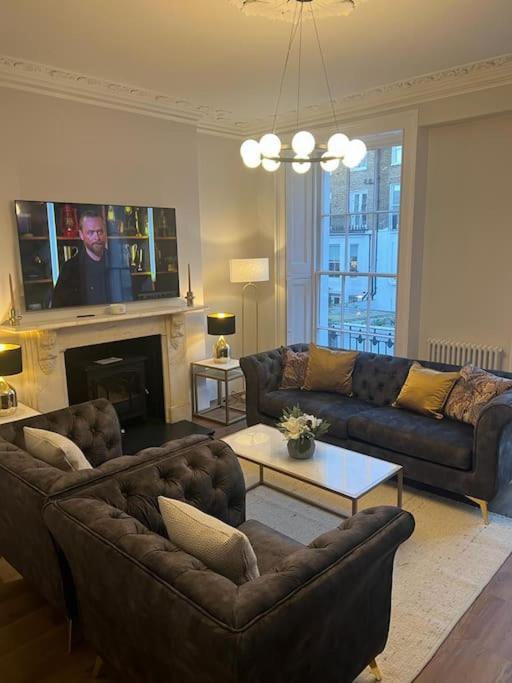 Flat In The Heart Of Holland Park Daire Londra Dış mekan fotoğraf