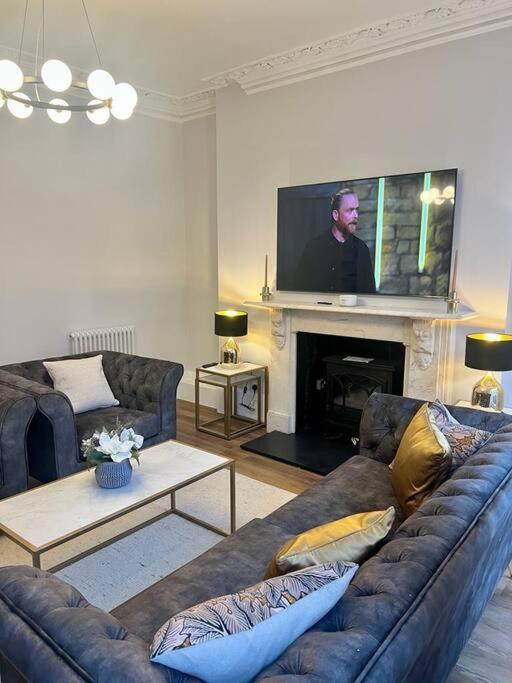 Flat In The Heart Of Holland Park Daire Londra Dış mekan fotoğraf